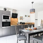 Daire Les Patios De Flore-1 By Interhome Mimizan-Plage