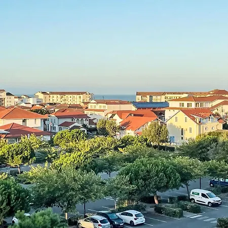 Apartamento Les Patios De Flore-1 By Interhome *