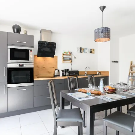 Apartment Les Patios De Flore-1 By Interhome Mimizan-Plage